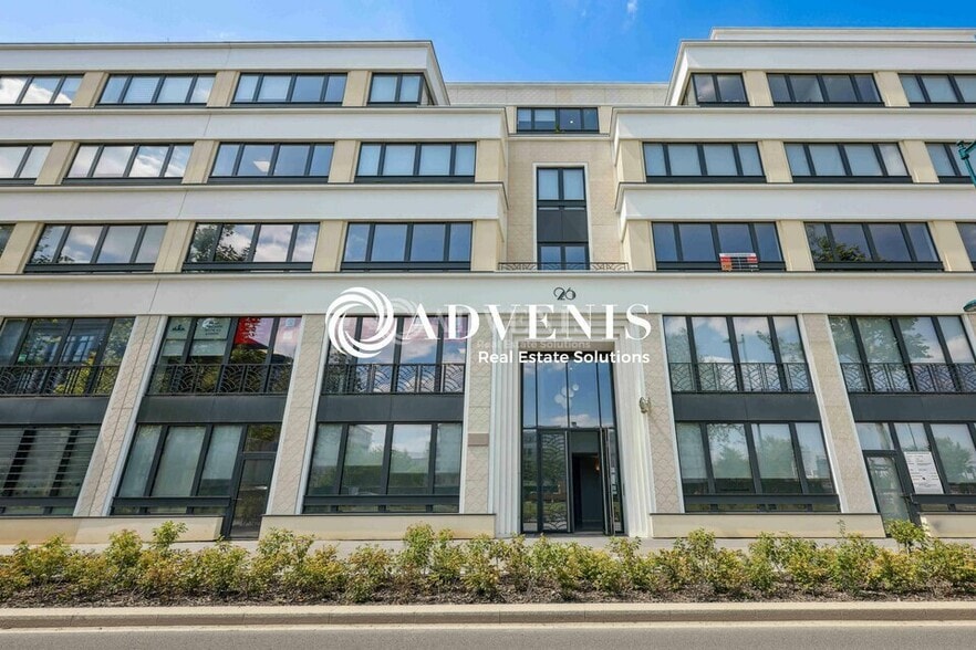 Office in Chessy to rent - Building Photo - Image 3 of 12