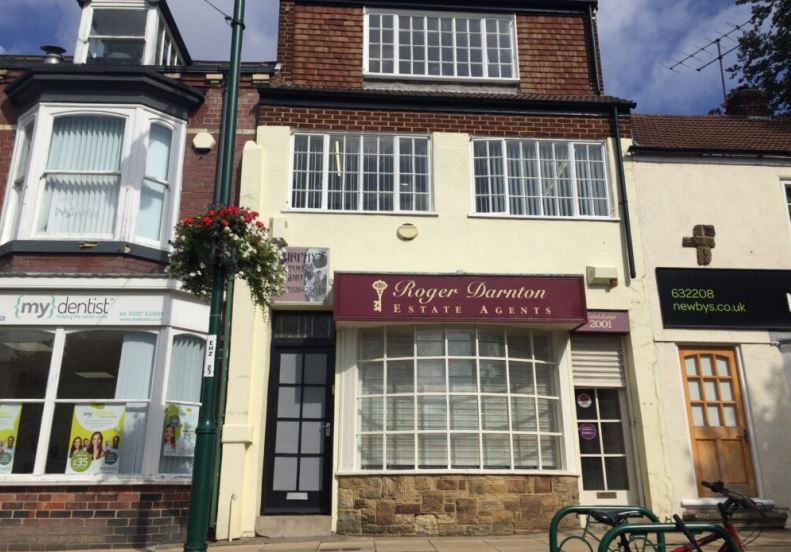 68 Westgate, Guisborough for sale - Primary Photo - Image 1 of 1