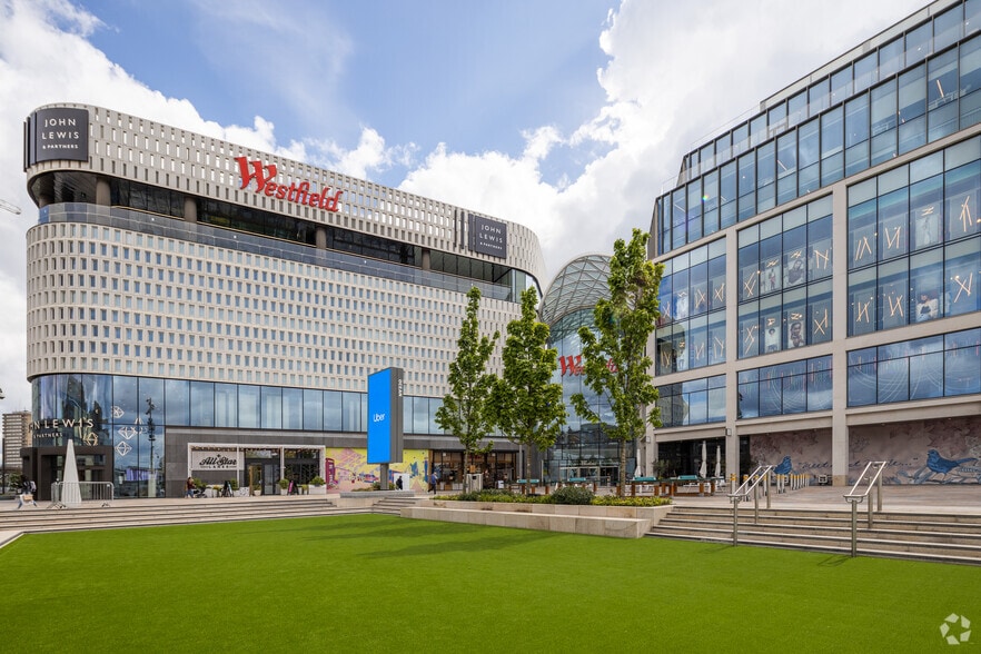 Ariel Way, London to rent - Building Photo - Image 1 of 5