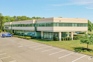 More details for 570 Expressway Dr S, Medford, NY - Office, Office/Medical for Rent