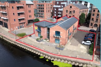 Neptune St, Leeds to rent Aerial- Image 1 of 3