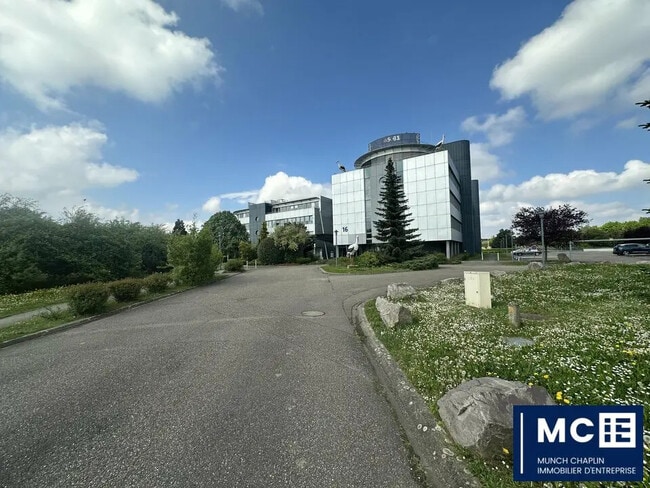 Location Bureaux 276 m²