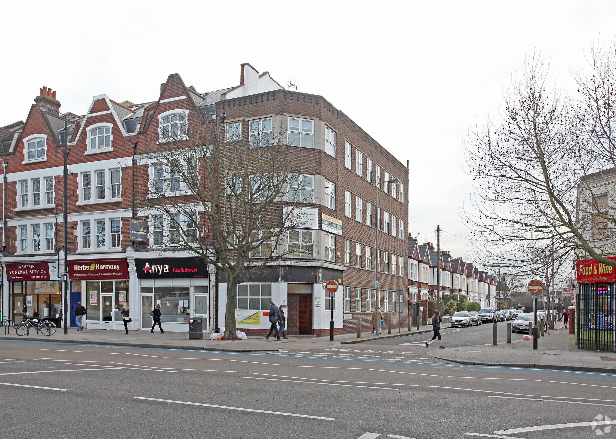 10 Balham High Rd, London for sale Primary Photo- Image 1 of 1