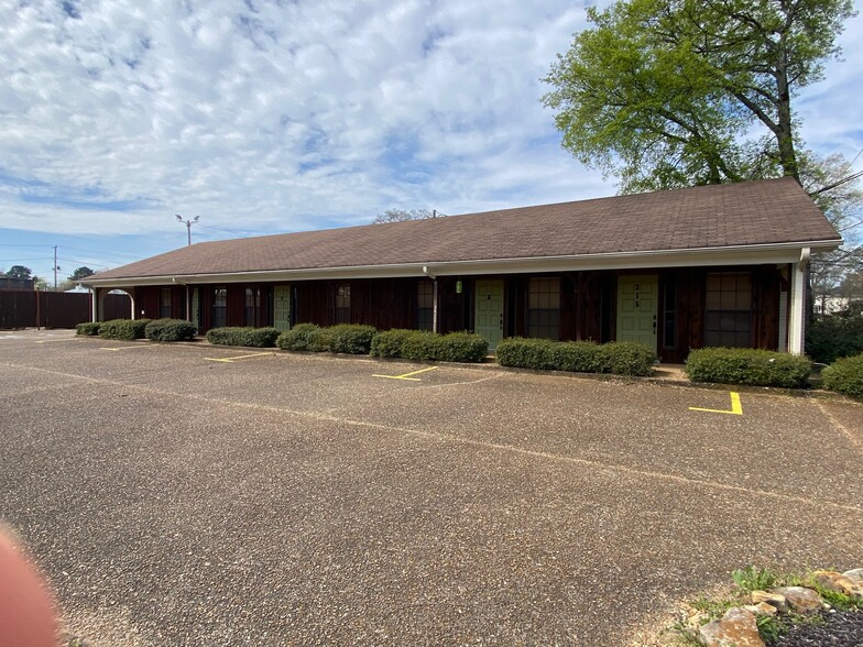 315 Magazine St, Tupelo, MS for rent - Building Photo - Image 1 of 6