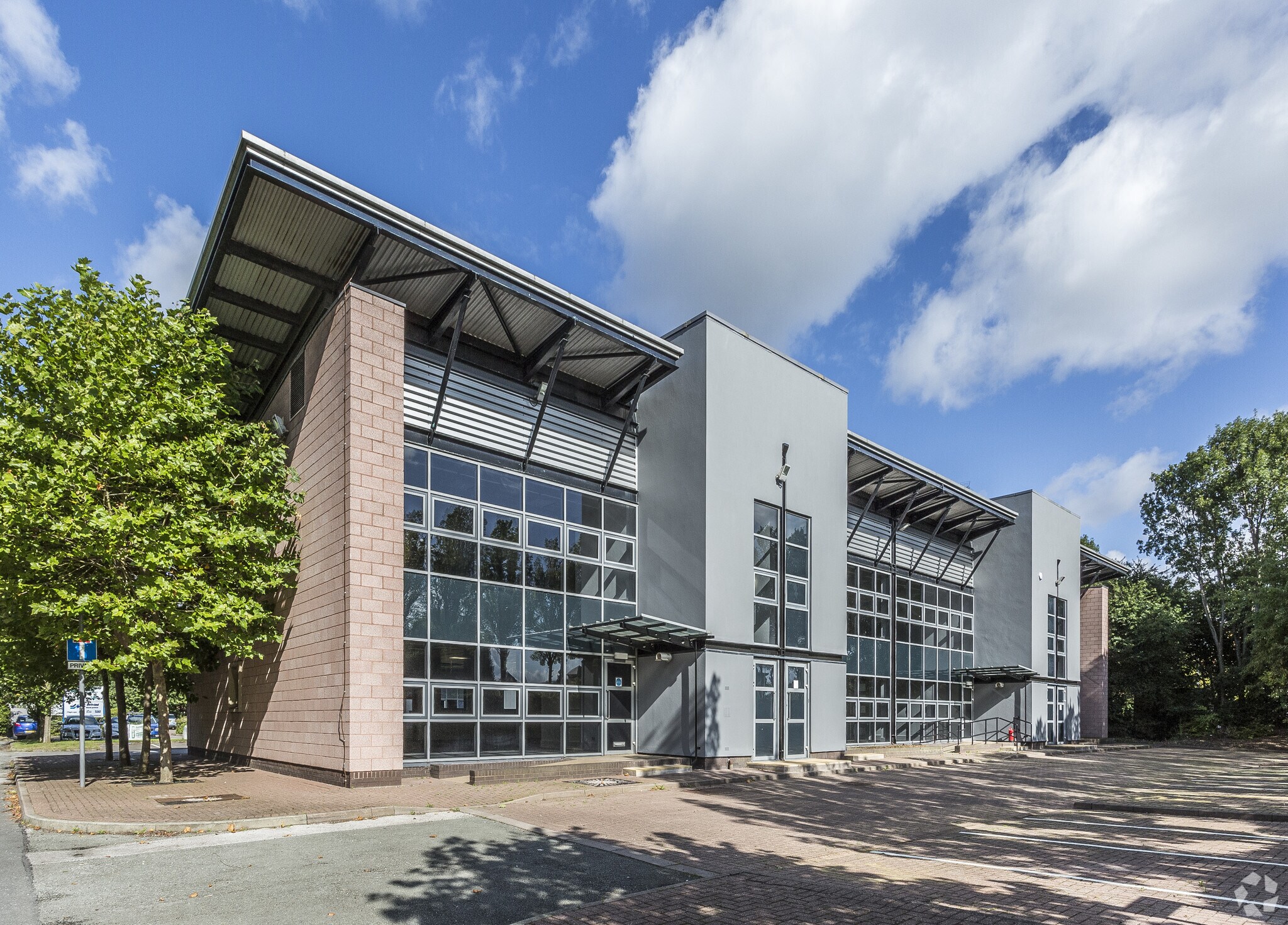 1 Lakeside Dr, Warrington for sale Building Photo- Image 1 of 1