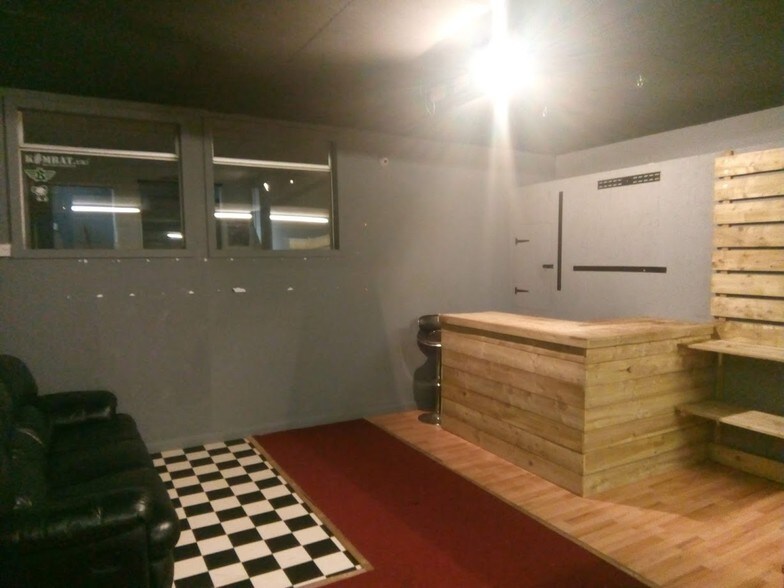 Second Ave, Stevenston for sale - Interior Photo - Image 3 of 10