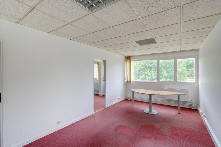 11 Rue Carnot, Le Kremlin-Bicêtre to rent - Interior Photo - Image 3 of 5