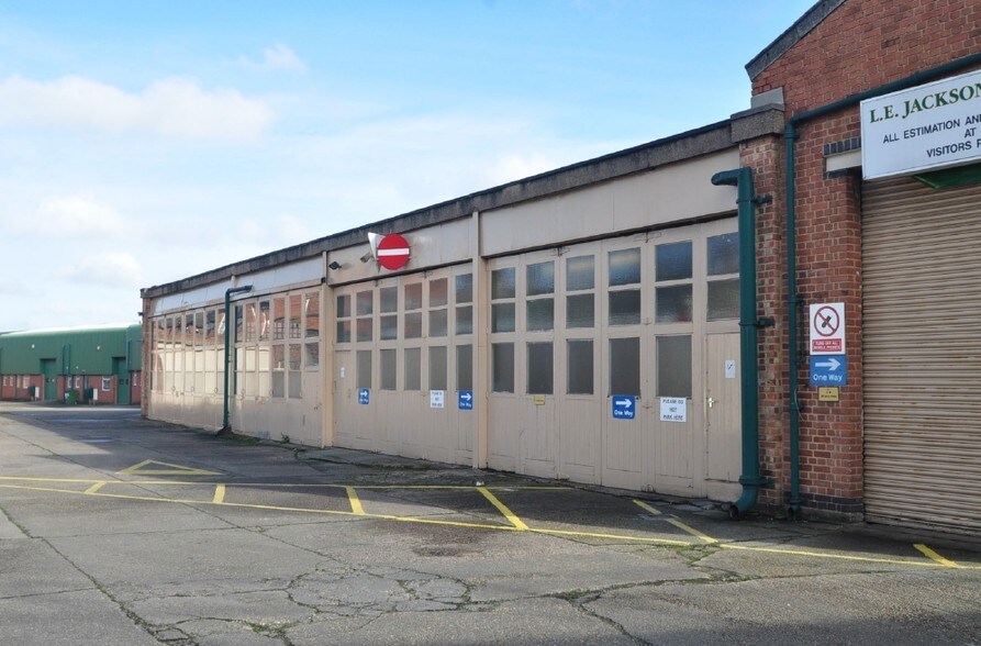 Queens Rd, Loughborough for sale - Primary Photo - Image 1 of 1