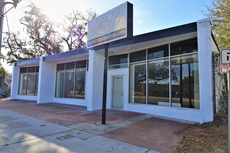 908 W Central Blvd, Orlando, FL for rent - Building Photo - Image 1 of 8