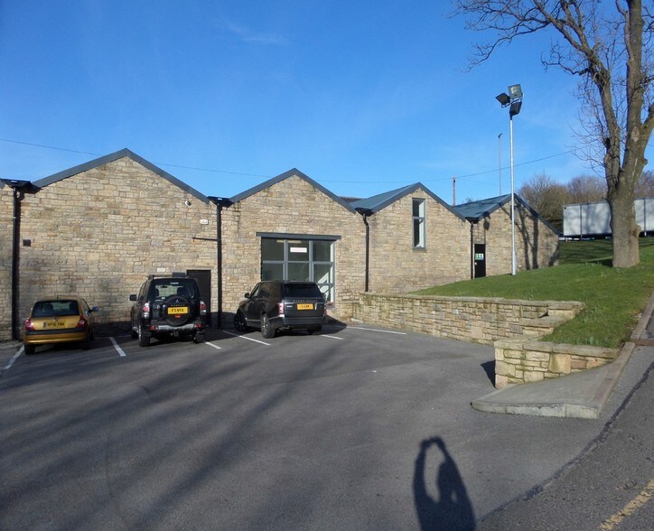 Blackburn Rd, Bolton BL7 9PQ Office for Rent UK