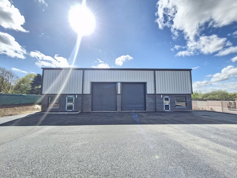 Hyde Park Industrial Estate, Doncaster to rent - Building Photo - Image 3 of 3