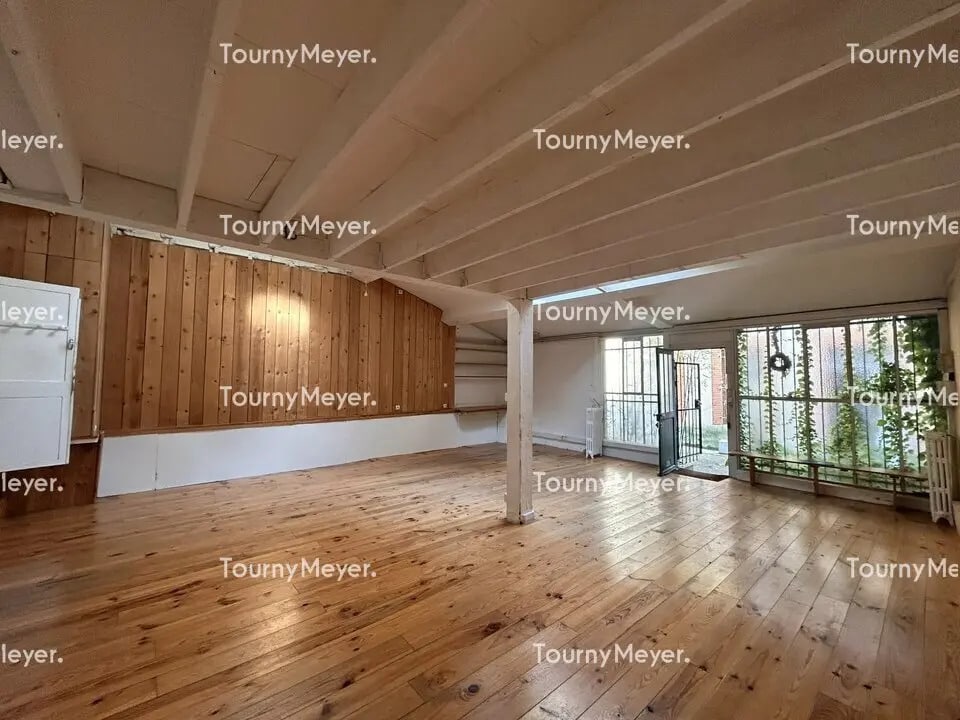 Office in Toulouse to rent Building Photo- Image 1 of 6