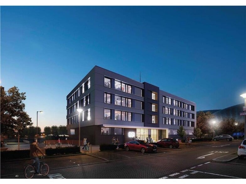 Pacific Quay, Glasgow to rent - Building Photo - Image 2 of 4