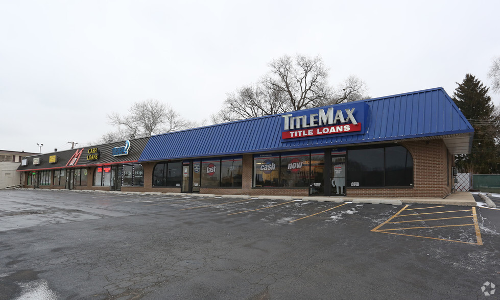 11941-11957 S Pulaski Rd, Alsip, IL for rent - Primary Photo - Image 1 of 9