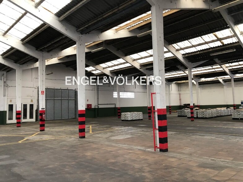 Industrial in Rubí, Barcelona for sale - Interior Photo - Image 3 of 8