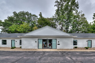 12690 Opalocka Dr, Chesterland, OH for sale Building Photo- Image 1 of 8