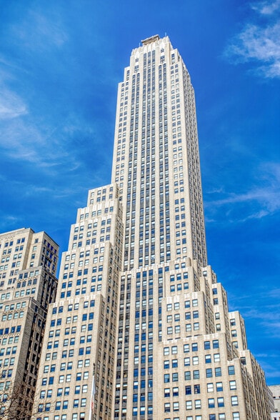 500 Fifth Ave, New York, NY for rent - Building Photo - Image 2 of 8