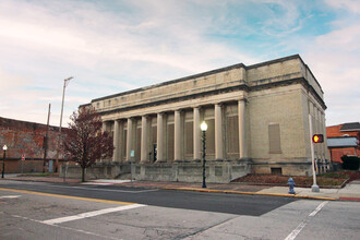 50 E Market St, Huntington, IN for sale Primary Photo- Image 1 of 10