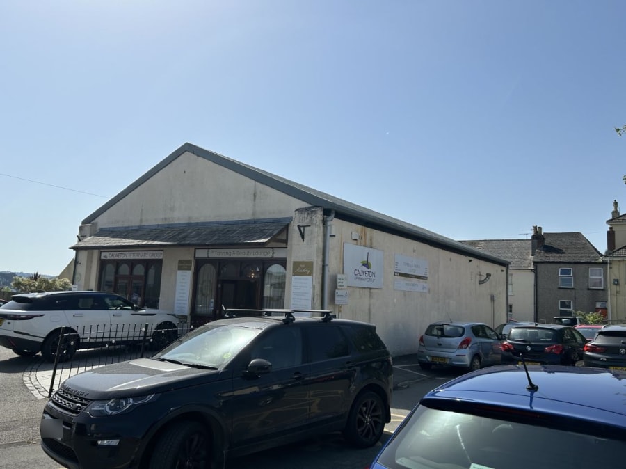 Fore St, Saltash to rent Building Photo- Image 1 of 4