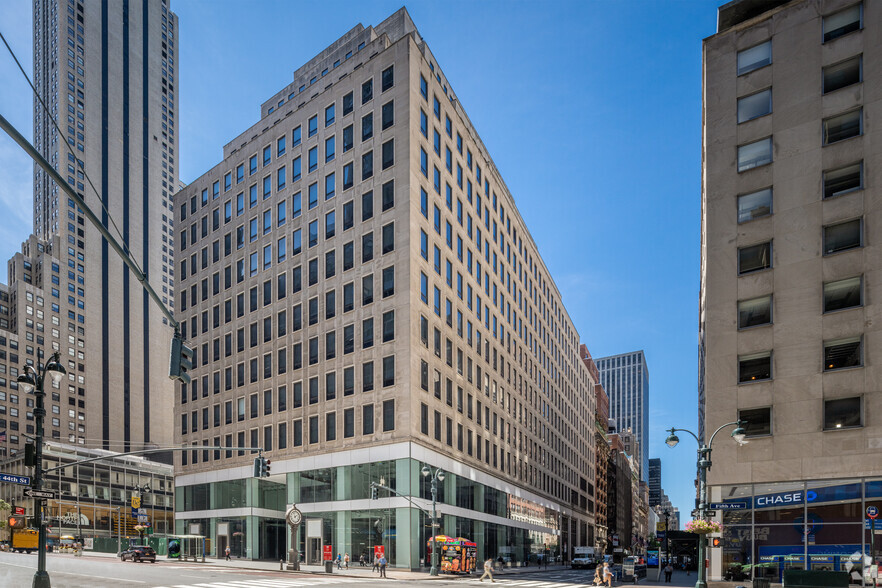 522 Fifth Ave, New York, NY for sale - Primary Photo - Image 1 of 1