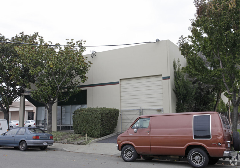 470-476 Whitney St, San Leandro, CA for sale - Building Photo - Image 3 of 3