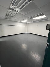 4635 Andrews St, North Las Vegas, NV to rent Interior Photo- Image 1 of 15