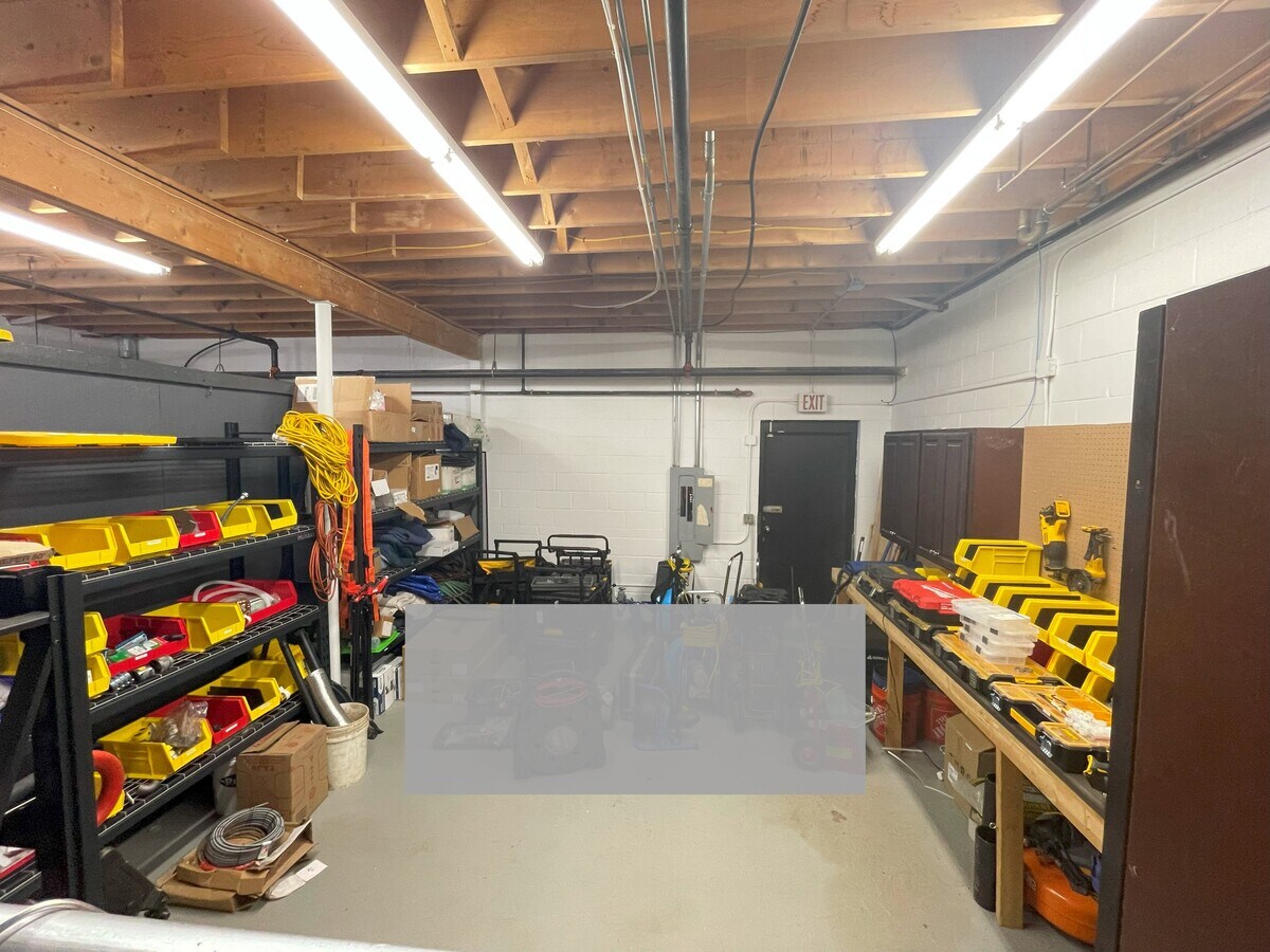 916 Pleasant St, Norwood 02062 Light Industrial for Rent UK