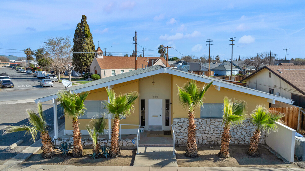 450 N 3rd St, Coalinga, CA for sale - Building Photo - Image 1 of 17