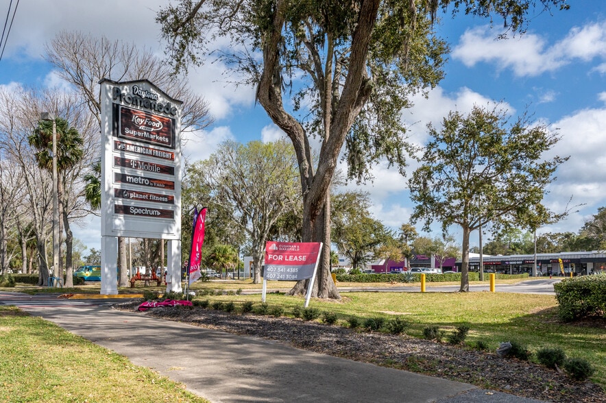 1415-1565 S Nova Rd, Daytona Beach, FL to rent - Pylon Photo - Image 2 of 4