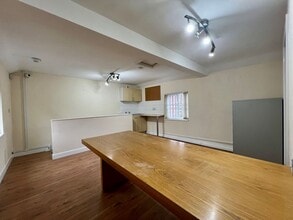 111A High St, Stourbridge for sale Interior Photo- Image 1 of 4