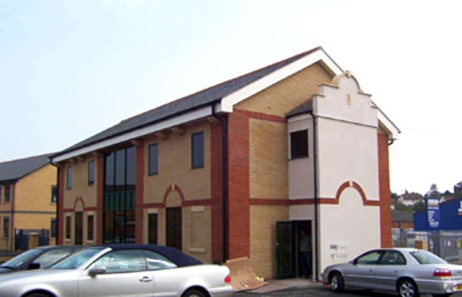 Station Rd, Maldon to rent - Primary Photo - Image 1 of 12