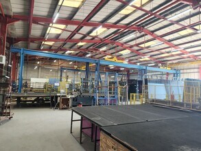 Aberafon Rd, Port Talbot to rent Interior Photo- Image 1 of 5