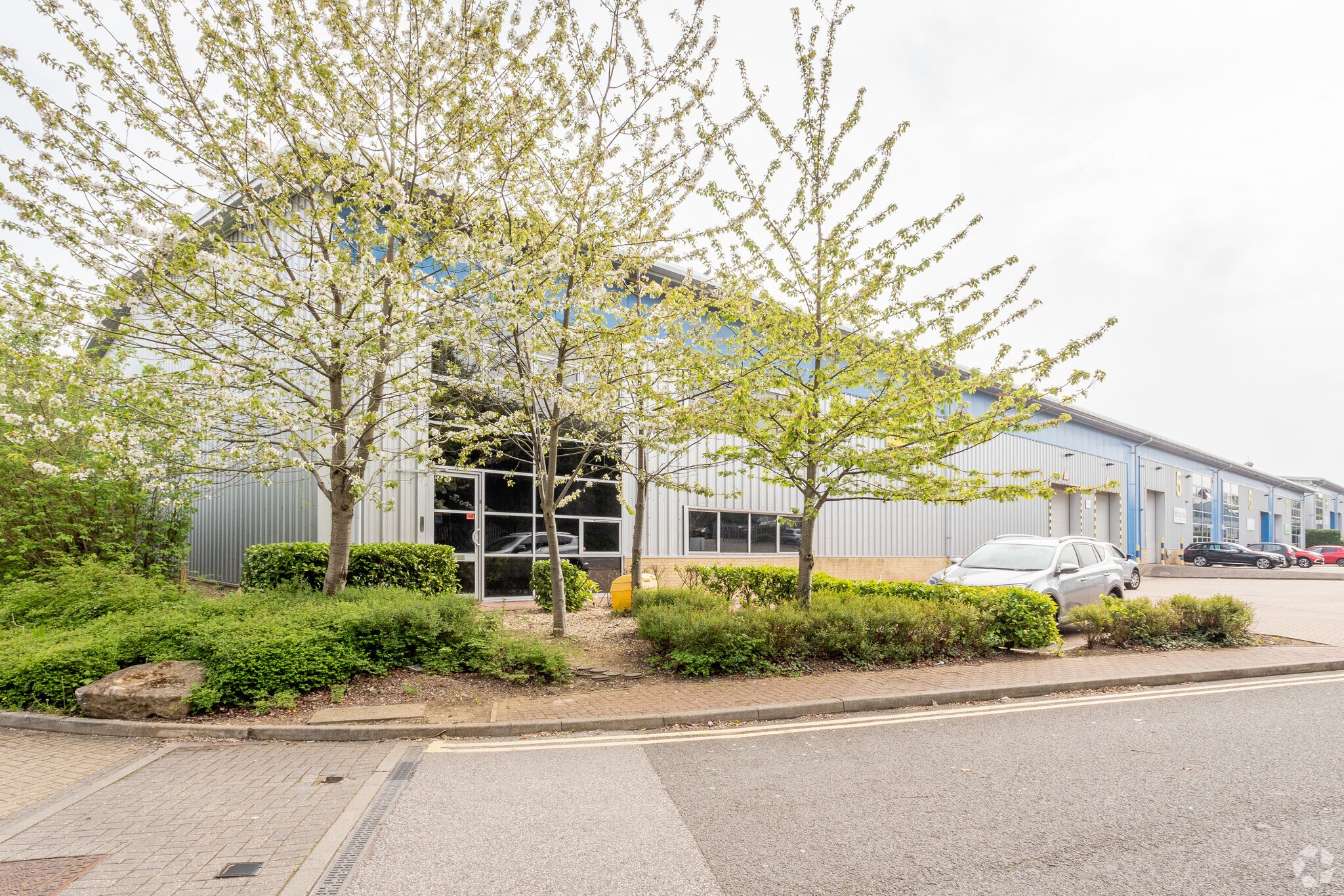 Fingle Dr, Milton Keynes for sale Primary Photo- Image 1 of 1