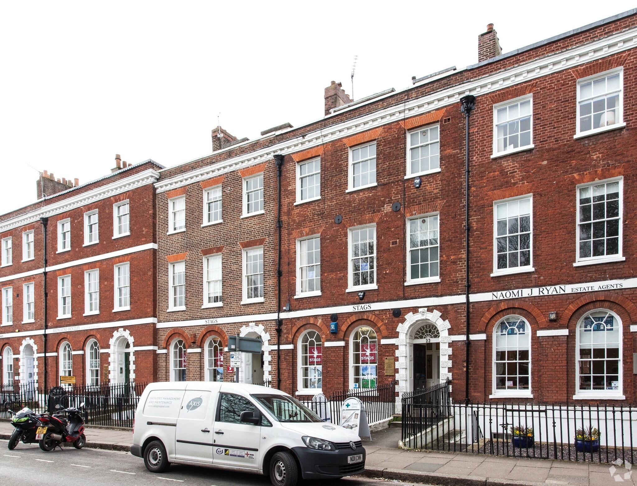 21-22 Southernhay W, Exeter to rent Primary Photo- Image 1 of 7