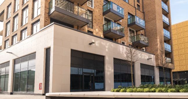 20 Prince Regent Rd, Hounslow for sale - Building Photo - Image 1 of 1