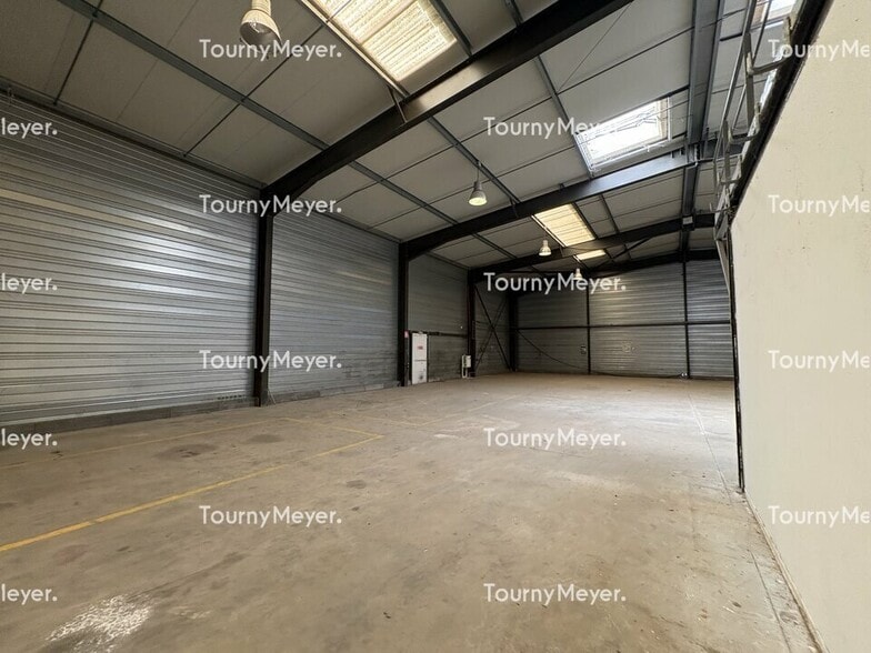 7 Impasse Marcel Paul, Tournefeuille to rent - Interior Photo - Image 3 of 12
