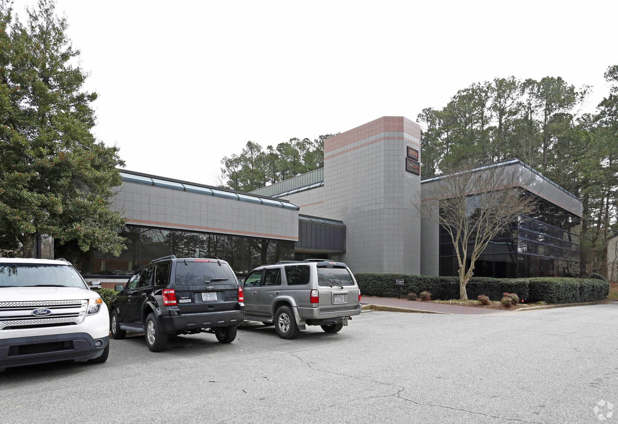 7200 Falls of Neuse Rd, Raleigh, NC to rent Building Photo- Image 1 of 7