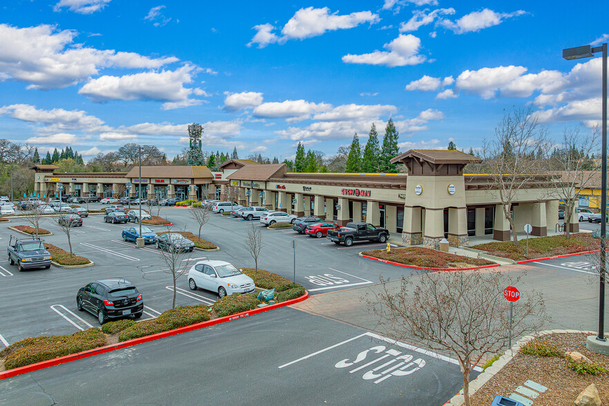 Woodcreek Plaza - Commercial Property