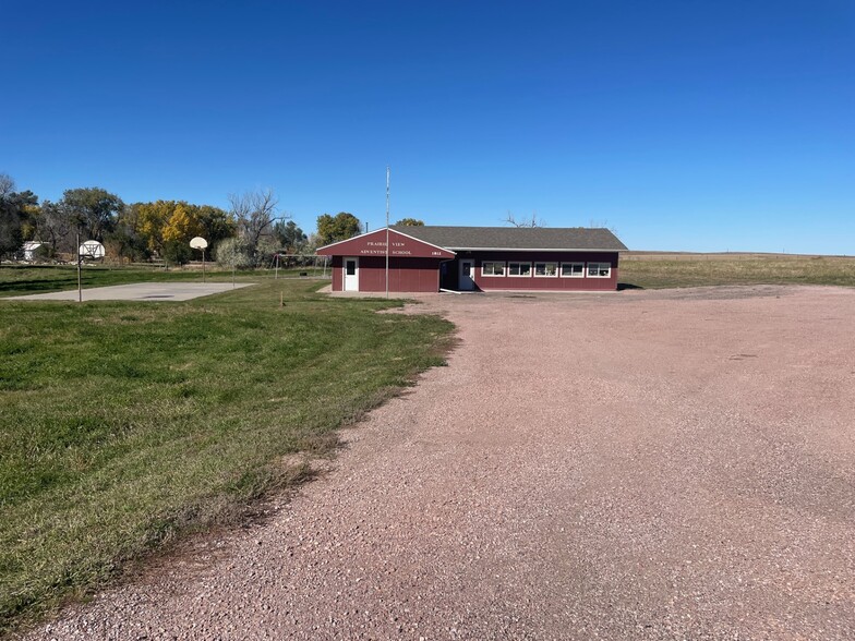 1812 US-20, Chadron, NE for sale - Primary Photo - Image 1 of 10