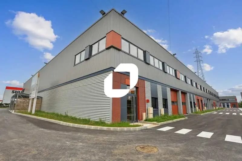 Avenue Paul Maintenant, Corbeil-Essonnes to rent Building Photo- Image 1 of 12