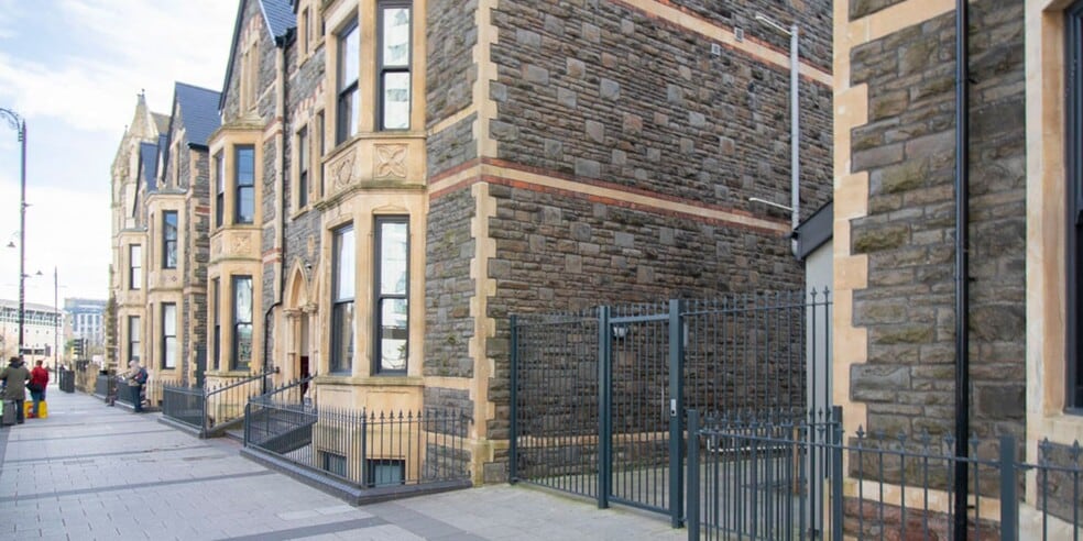 42-44 Churchill Way, Cardiff to rent - Building Photo - Image 2 of 3
