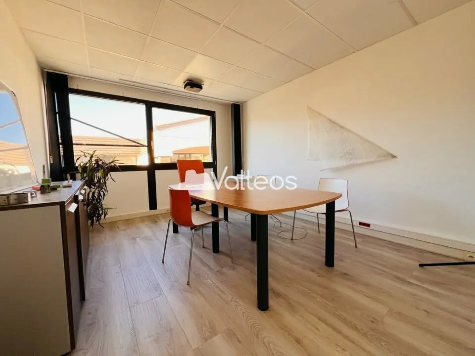 16 Avenue Charles De Gaulle, Balma to rent Interior Photo- Image 1 of 8