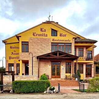 More details for Calle la Ermita, 5, Trescasas - Retail to Rent