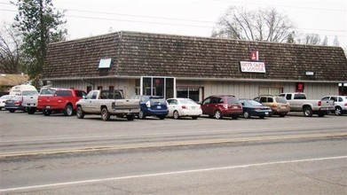 21303 Highway 62, Shady Cove, OR for sale Primary Photo- Image 1 of 1