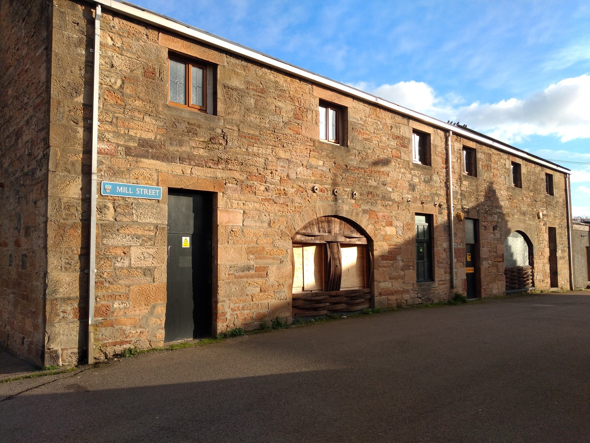 106 High St, Invergordon to rent Building Photo- Image 1 of 11