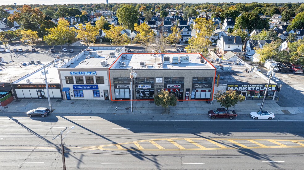 221-223 Hempstead Tpke, West Hempstead, NY for sale - Building Photo - Image 1 of 8