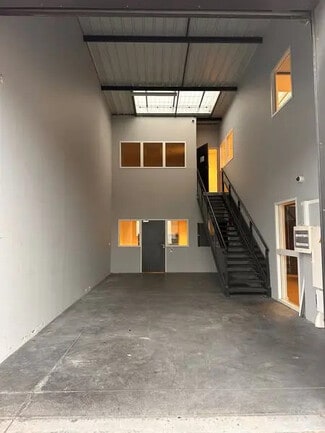 More details for 10 Rue Jacquard, Chassieu - Light Industrial for Sale