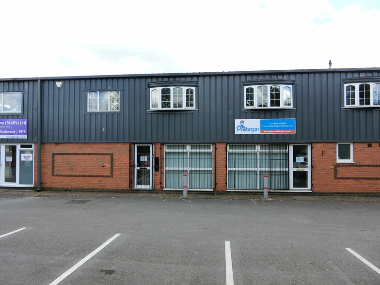 4 Walsall Rd, Cannock for rent - Building Photo - Image 3 of 5