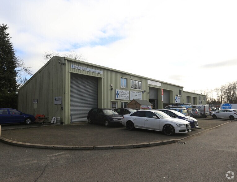 Westfield Sole Rd, Boxley to rent - Building Photo - Image 3 of 18