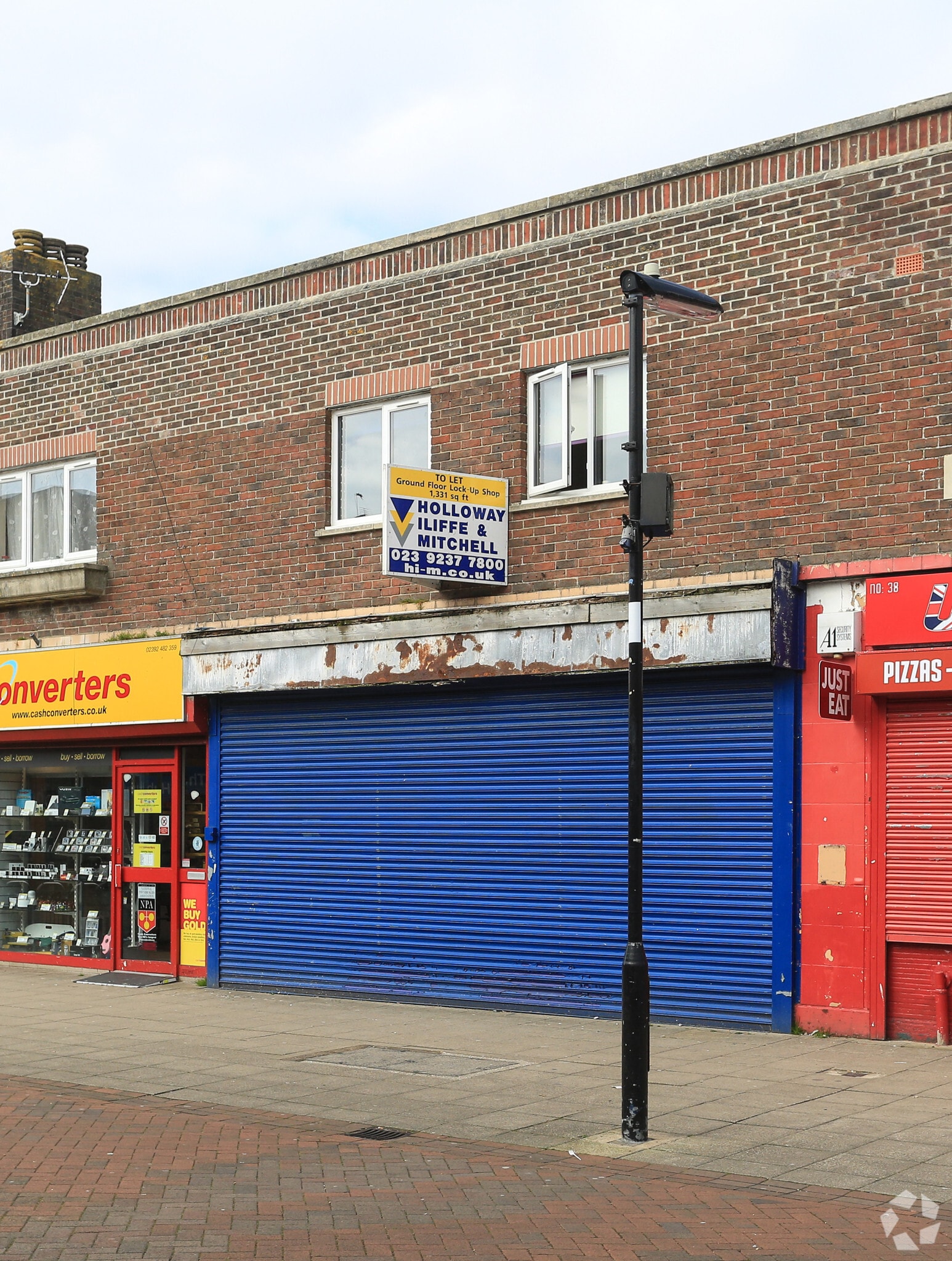 40 Park Para, Havant for sale Primary Photo- Image 1 of 1